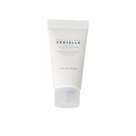 Skin1004 Madagascar Centella Water-Fit Hyalu-Cica Sérum Solar SPF50+ Protector Facial 15 ml