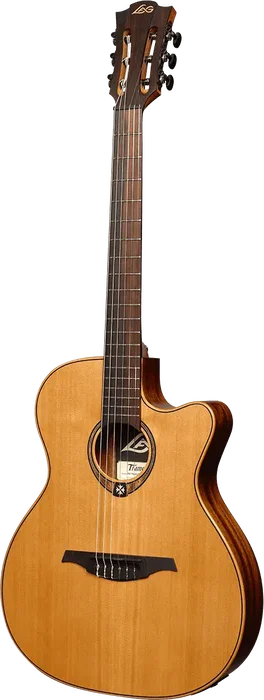 LAG Guitarra Acústica Auditorium Slim Cutaway Red Cedar con Electrónica Fishman Clásica II Natural