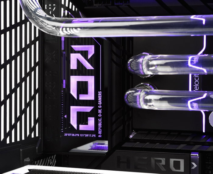 Komputronik Level UP [LC-A02] Ultra 9 RTX 5080 96GB 4TB W11 Pro white-black