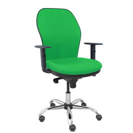 Silla de oficina Jorquera con mecanismo Sincro tapizada con Tela color Verde. Equipada con lumbar 1D, Brazos 1D y Ruedas de parqué