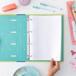 Mr. Wonderful Carpeta Anillas WOA11102ES con 120 Hojas y Cierre Goma Elástica