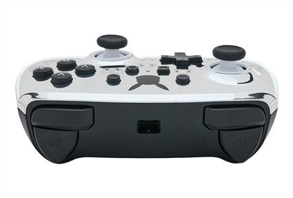 Power A Mando con Cable 1522785-01 para Nintendo Switch, Pikachu Negro/Plata, con Cable de 3m y Botones Asignables