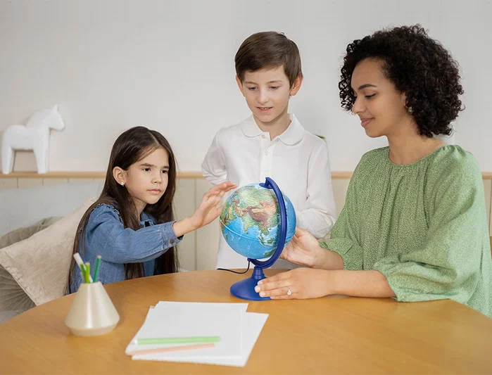 Liderpapel Globo terráqueo con luz físico y político de 20 cm Liderpapel Globo terráqueo con luz físico y político de 20 cm