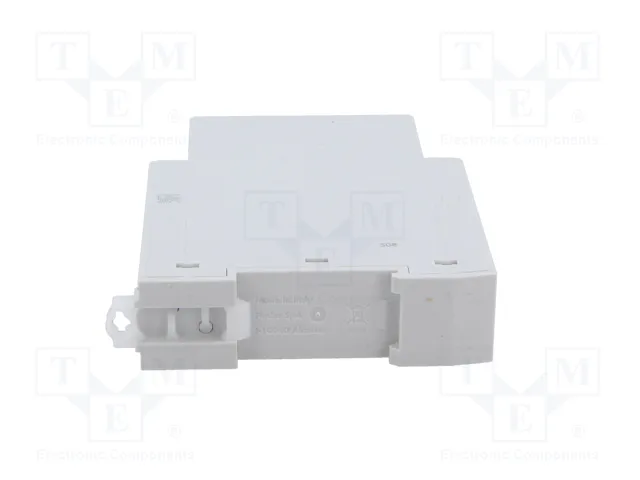 FINDER Relé de monitorización de temperatura para motor