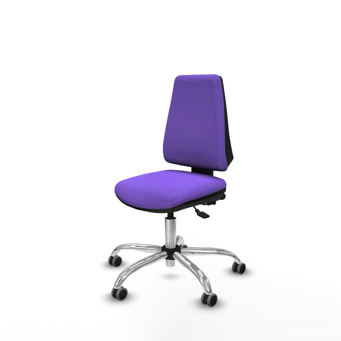 Silla de oficina Elche con mecanismo Asincro tapizada con Tela color Lila. Equipada con Base cromada, Sin brazos y Ruedas 65 mm parqué