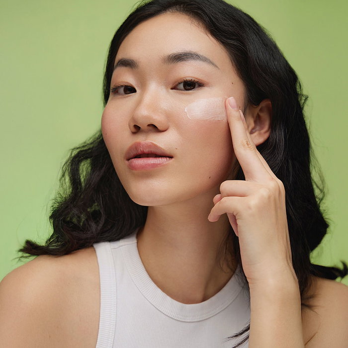 Origins MEGA MUSHROOM Crema Hidratante Correctora de Manchas con Vitamina C y Ácido Hialurónico 50 ml