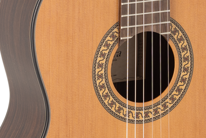 Guitarra Clásica Admira A6 Serie Artesanía
