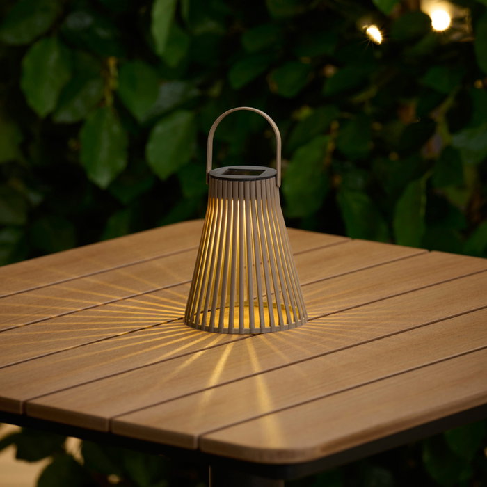 Outfit Farolillo Solar para Exterior, Diámetro 11.5 cm Altura 14 cm, Luz LED Automática, Colores Surtidos (Arena, Verde, Negro)