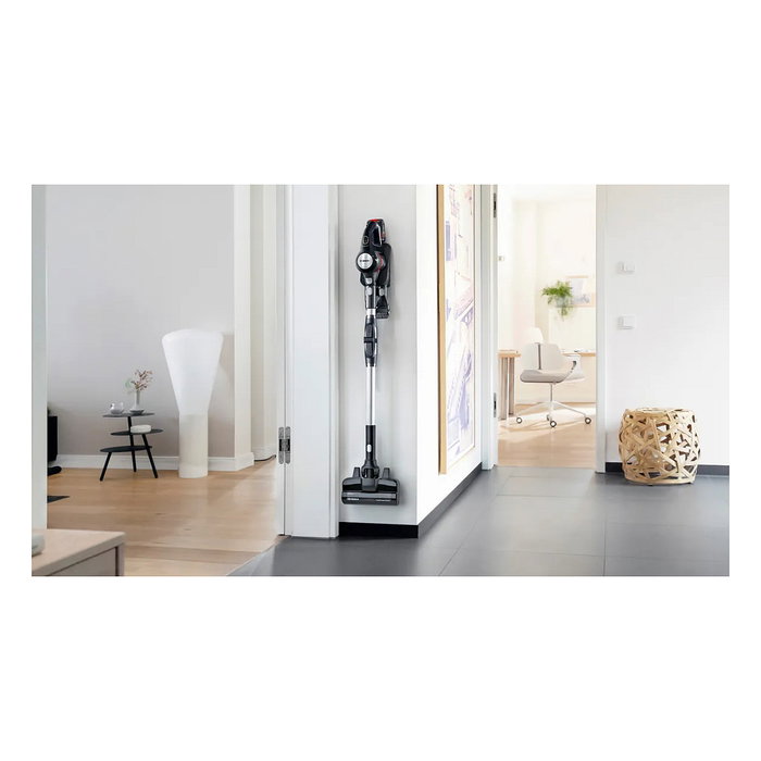Bosch BSS715FRSH - Aspiradora escoba 2 en 1 sin bolsa, color negro y plata, 0.3L, para seco, batería 18V 5Ah extraíble, carga rápida, con cepillo para alfombra y suelo