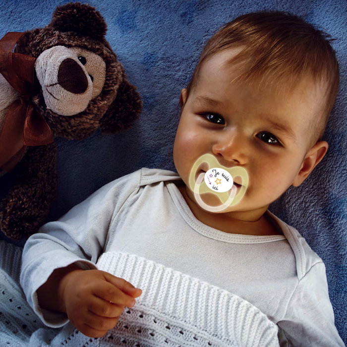 Tom et Zoe Chupete Fosforescente con Protector Higiénico Reversible de Silicona para Bebés de 6 a 18 Meses Libre de BPA