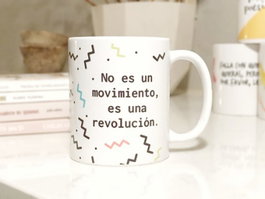 MUEVETULENGUA TAZA NO ES UN MOVIMIENTO, ES UNA REVOLUCIÓN