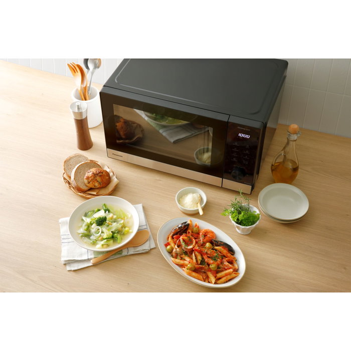 Panasonic NN SD 38 Black / Silver