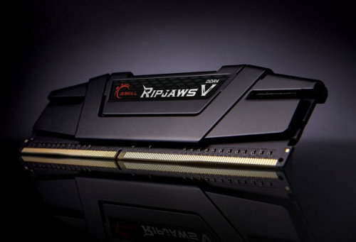 G.Skill Ripjaws V F4-3200C16D-32GVK 32 GB (2x16 GB) DDR4 3200 MHz