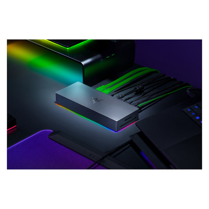 Razer Thunderbolt 5 Dock - Hub con 4 puertos Thunderbolt 5, 140W PD, Ethernet, SD, Negro