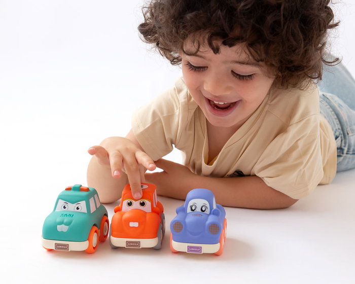 KioKids Vehículos Coloridos de Fricción para Bebés - Set de 3 Cochecitos con Personajes Seguros, para Desarrollo Motor, +6 Meses