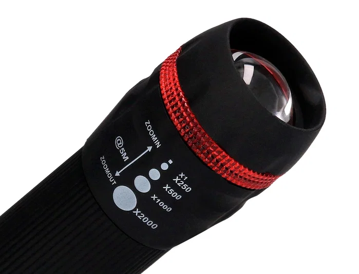 Q-connect Linterna KF18749 con Zoom de 1W y 3 Pilas AAA