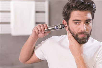 Wahl 9818-116 Afeitadora Corporal Inalámbrica de Acero Inoxidable con Batería de Litio