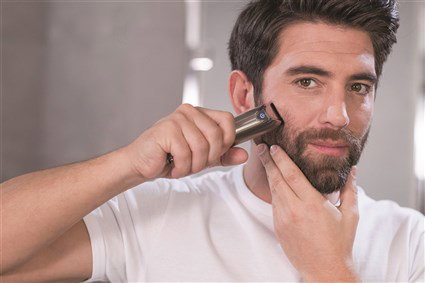 Wahl 9818-116 Afeitadora Corporal Inalámbrica de Acero Inoxidable con Batería de Litio