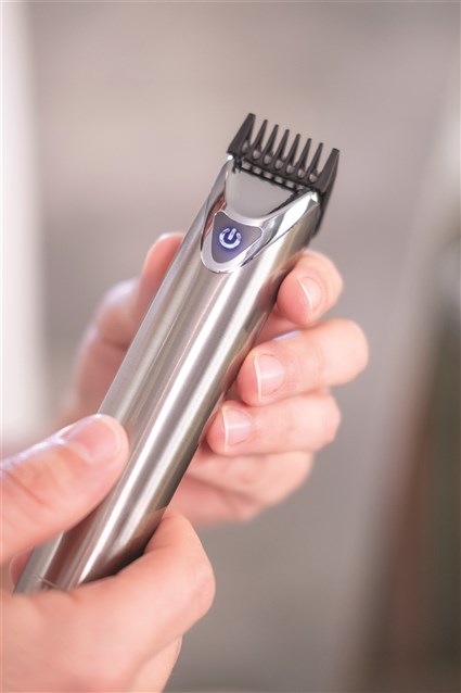 Wahl 9818-116 Afeitadora Corporal Inalámbrica de Acero Inoxidable con Batería de Litio