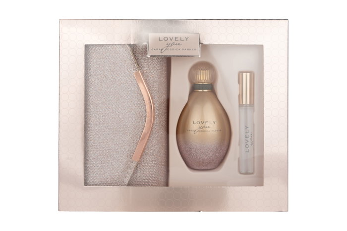 Sarah Jessica Parker Lovely You Gift Set con Eau de Parfum y Accesorios Rose