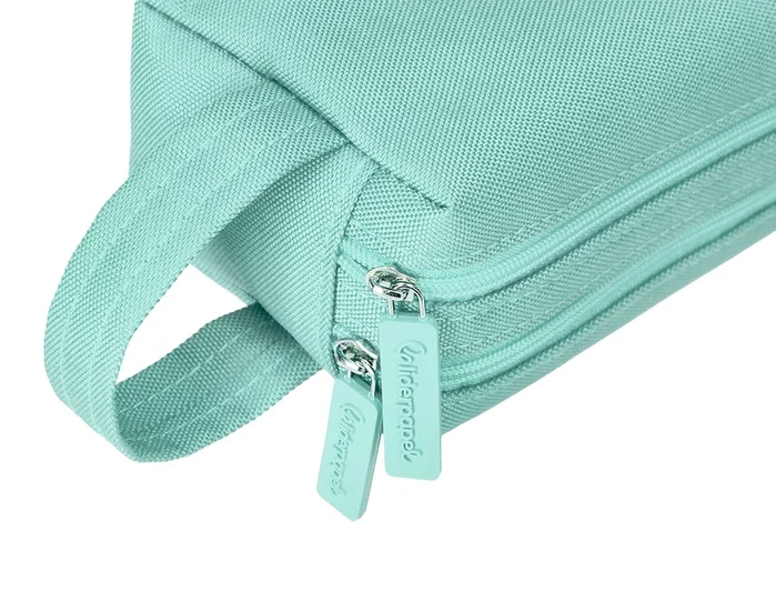 Liderpapel Estuche portatodo Classic rectangular con asa, 2 cremalleras, verde manzana Liderpapel Estuche portatodo Classic rectangular con asa, 2 cremalleras, verde manzana
