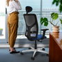 PIQUERAS Y CRESPO Silla de oficina Motilla con mecanismo Sincro, Marrón y Blanco