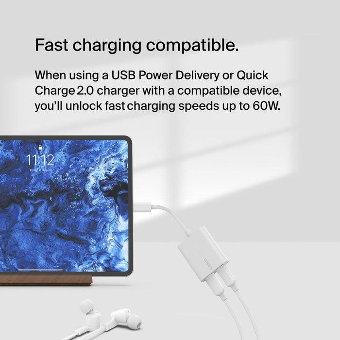 Belkin RockStar Adaptador de Audio y Carga USB-C, Blanco