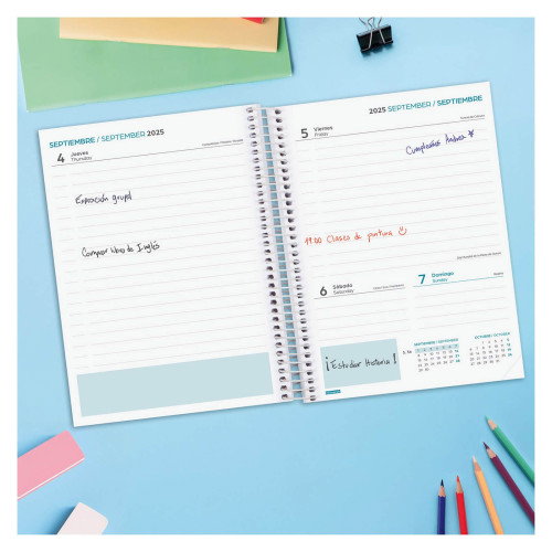 Finocam Agenda Escolar 2025-2026 Cool 4º 645060126 1 Día Página Azul Tapa Dura 155x212 mm