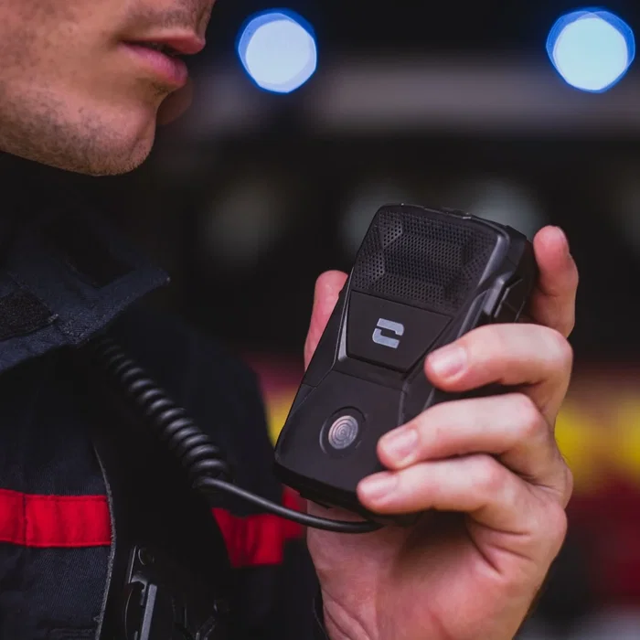 Crosscall X-COMM Walkie Talkie, Radios Bidireccionales, Resistente IP67, Autonomía 264 Horas, Color Negro