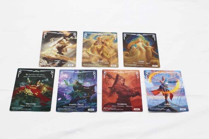 Magic the Gathering Dice and Token Pack Tarkir Dragonstorm *Inglés*