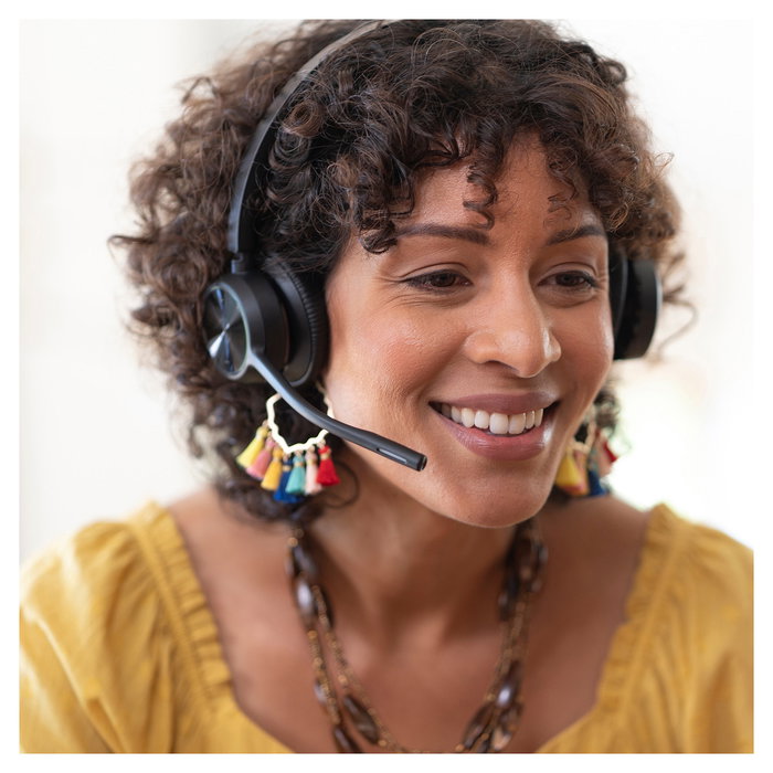 HP Voyager 4320 Auriculares Inalambricos USB-C con Bluetooth BT700 y Soporte de Carga (218479-01)