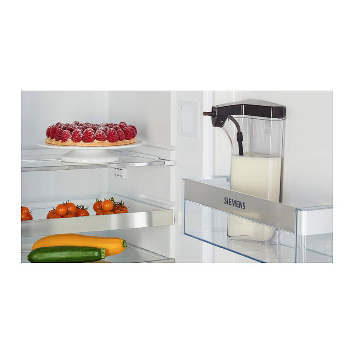 Siemens TQ903R03 EQ900 Máquina de Café Espresso Automática con Molinillo y Espumador de Leche, Negro/Acero Inoxidable, 1500 W, WLAN