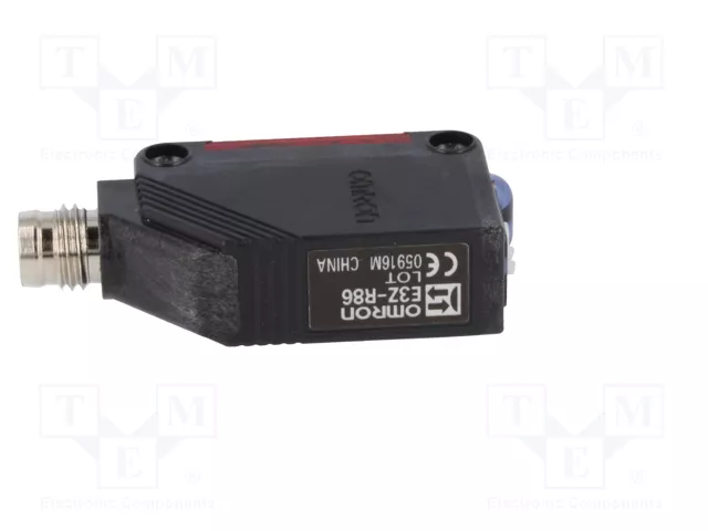 OMRON E3Z-R86 Sensor Fotoeléctrico PNP OMRON E3Z-R86 Sensor Fotoeléctrico PNP