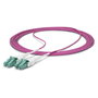 StarTech.com Cable de Fibra Óptica Multimodo OM4 LC a LC UPC 40m Violeta Érica