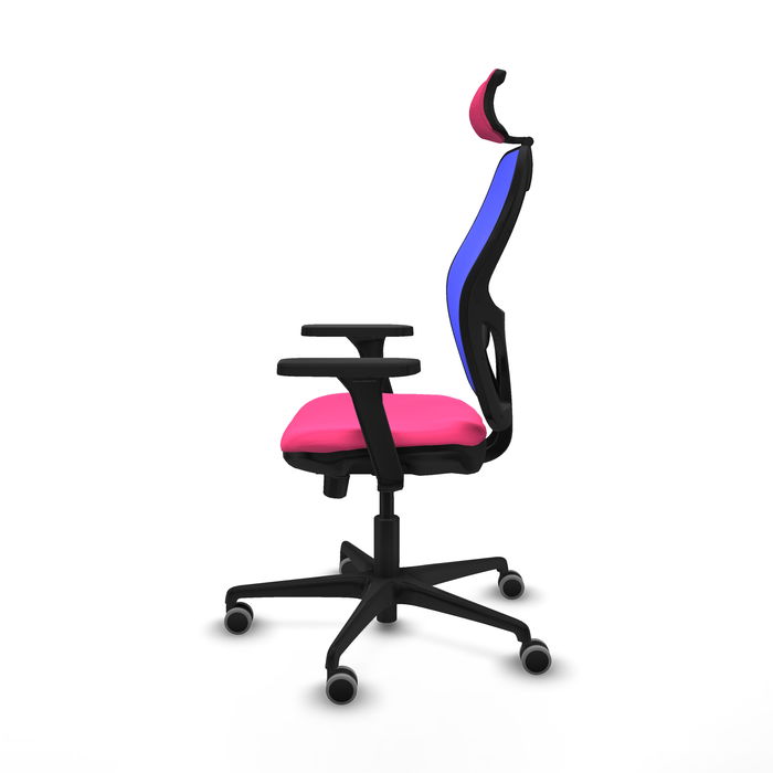 Silla de oficina Jorquera con mecanismo Sincro/Traslack tapizada con Similpiel color Rosa y malla color Azul. Equipada con lumbar 1D, Brazos 3D, Cabecero 2D y Ruedas 65 mm parqué