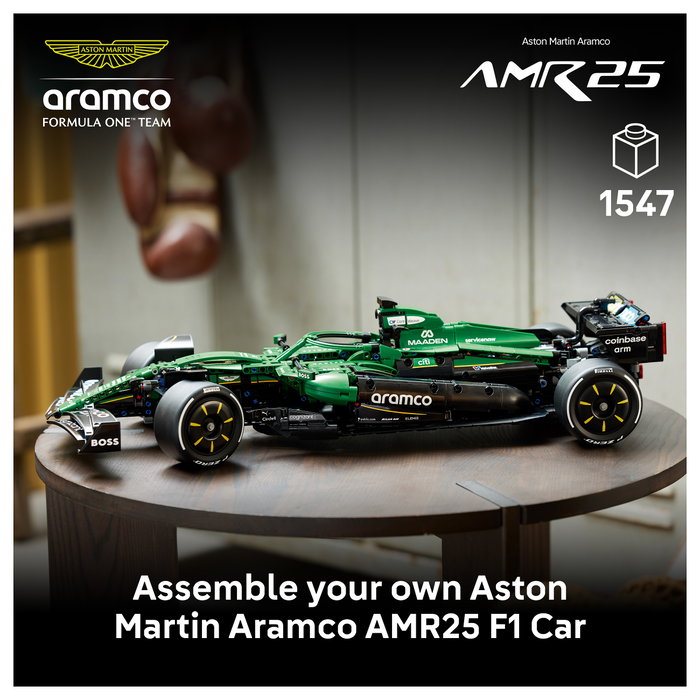 LEGO Technic 42240 Aston Martin Aramco AMR25 F1 Auto