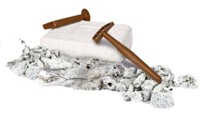 Clementoni Juego Arqueojugando T-Rex Fosforescente, Excava y Desentierra Restos de Tiranosaurio, 15x21x5.5 cm