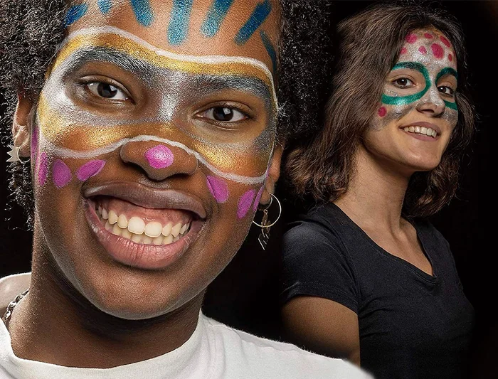 Carioca Barra de Maquillaje Mask Up, Caja de 6 Colores Metálicos Surtidos, Lavable