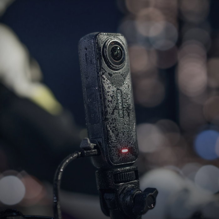 Insta360 Insta360 X5 All-Weather USB Charging Cover Insta360 Insta360 X5 All-Weather USB Charging Cover
