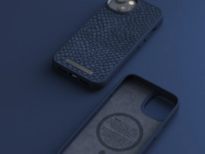 Njord byELEMENTS Funda para iPhone 14 con MagSafe de cuero de salmón, color azul, protección certificada MIL-STD-810H