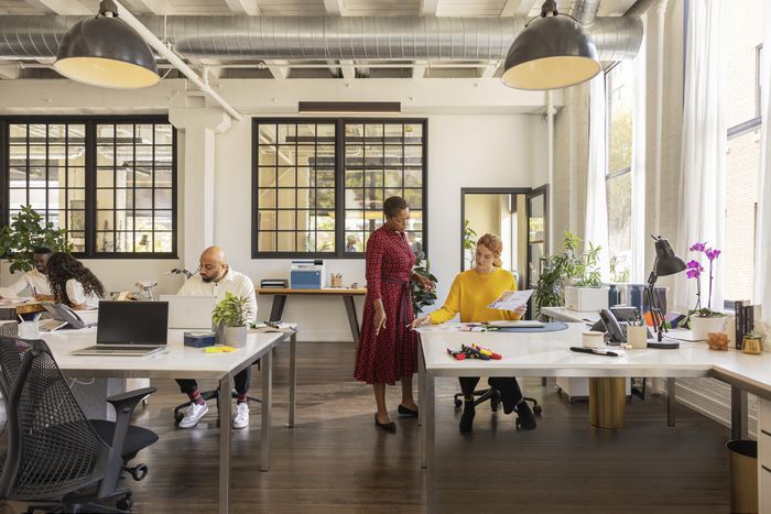 HP Color LaserJet Pro MFP 4302fdn Impresora Multifunción Láser a Color de Alta Velocidad HP Color LaserJet Pro MFP 4302fdn Impresora Multifunción Láser a Color de Alta Velocidad