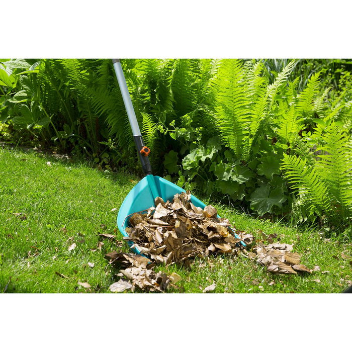 Gardena Rastrillo de pala 3 en 1 Combisystem - Negro y azul Gardena Rastrillo de pala 3 en 1 Combisystem - Negro y azul