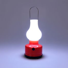 Redcliffs - Quinqué LED para Camping, Luz Cálida, 3 Pilas AA (no incl.), Colores Surtidos, 8 x 8 x 17 cm