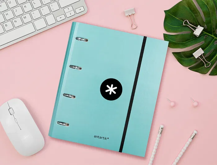 Antartik Carpeta anillas A4 cuadro 5mm forrada 4 anillas 40mm redondas con solapa color menta 90 g