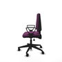 Silla de oficina Elche con mecanismo Asincro tapizada con Similpiel color Morado. Equipada con Base piramidal negra, Brazos fijos y Ruedas 65mm nailon
