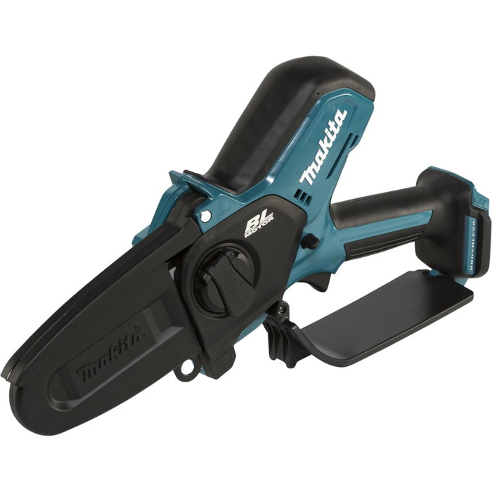 Makita UC100DZ Podadora de ramas inalámbrica 12V