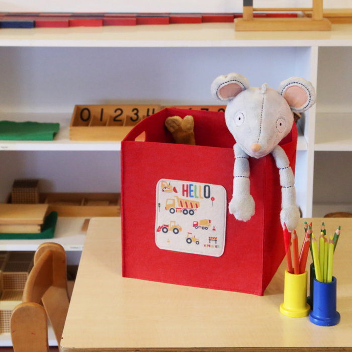 Aberto Design 6252 Organizador de Escritorio de Fieltro Rojo con Compartimentos Amplios para Oficina y Hogar