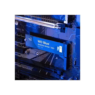 Western Digital WD Blue SN5000 M.2 2TB NVMe PCIe 4.0 x 4 SSD 5150 MB/s