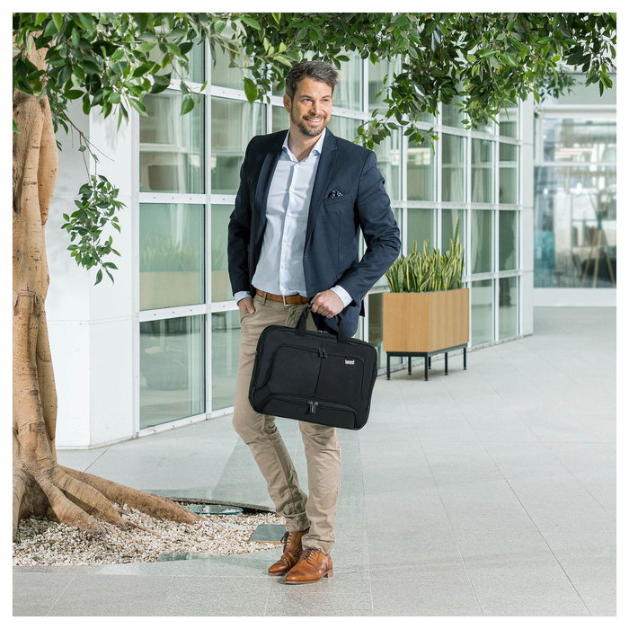 DICOTA Eco Top Pro Maletín para portátil hasta 17.3" Negro