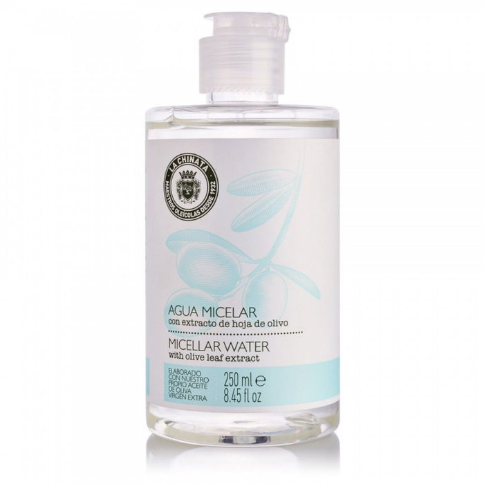 La Chinata Agua Micelar con Esencia de Hoja de Olivo 250 mL La Chinata Agua Micelar con Esencia de Hoja de Olivo 250 mL